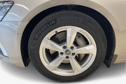 Ruskea (beige) Audi A6 2019 kuva 9.