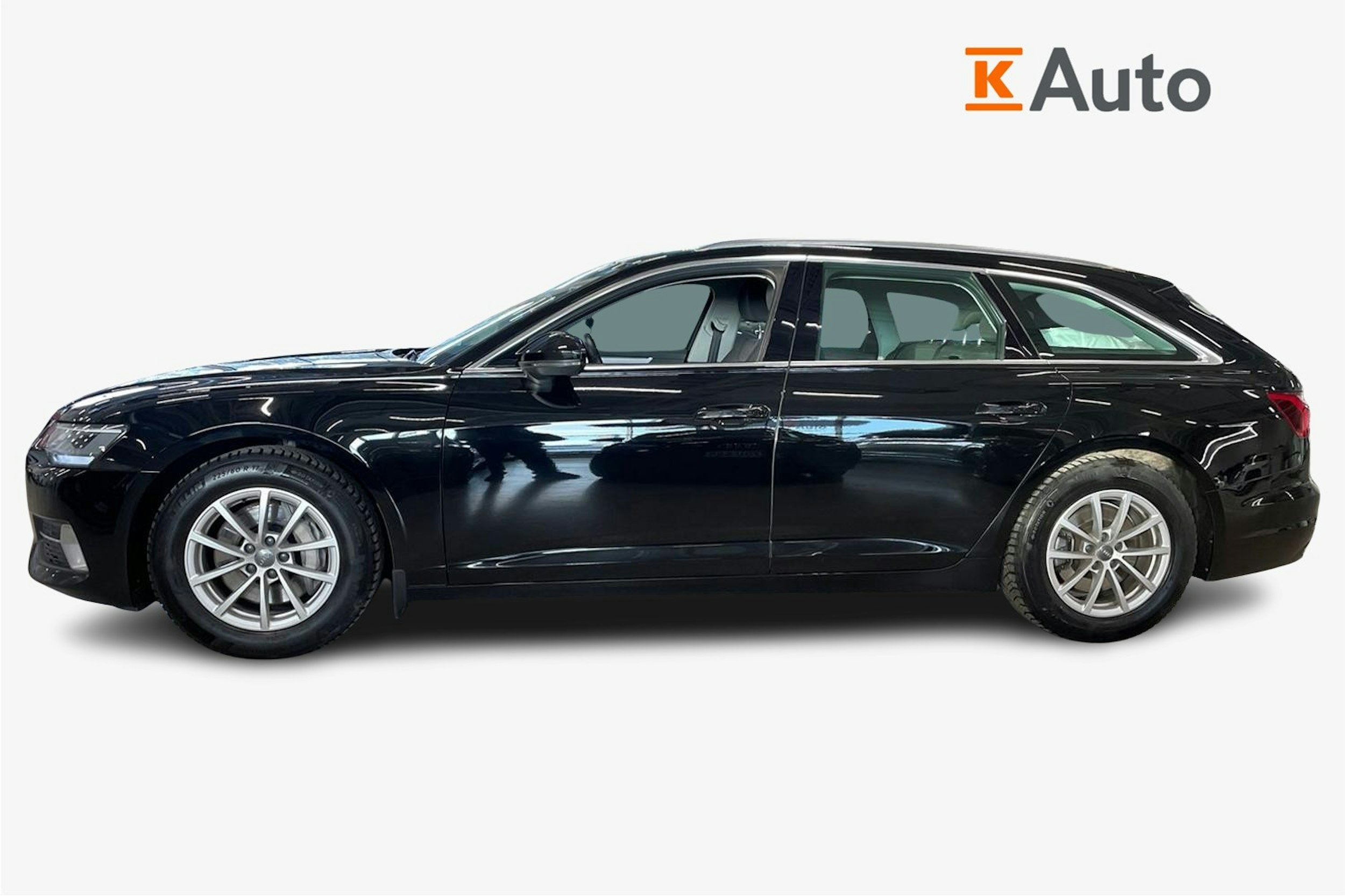 musta Audi A6 2019 kuva 6.