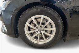 musta Audi A6 2019 kuva 11.