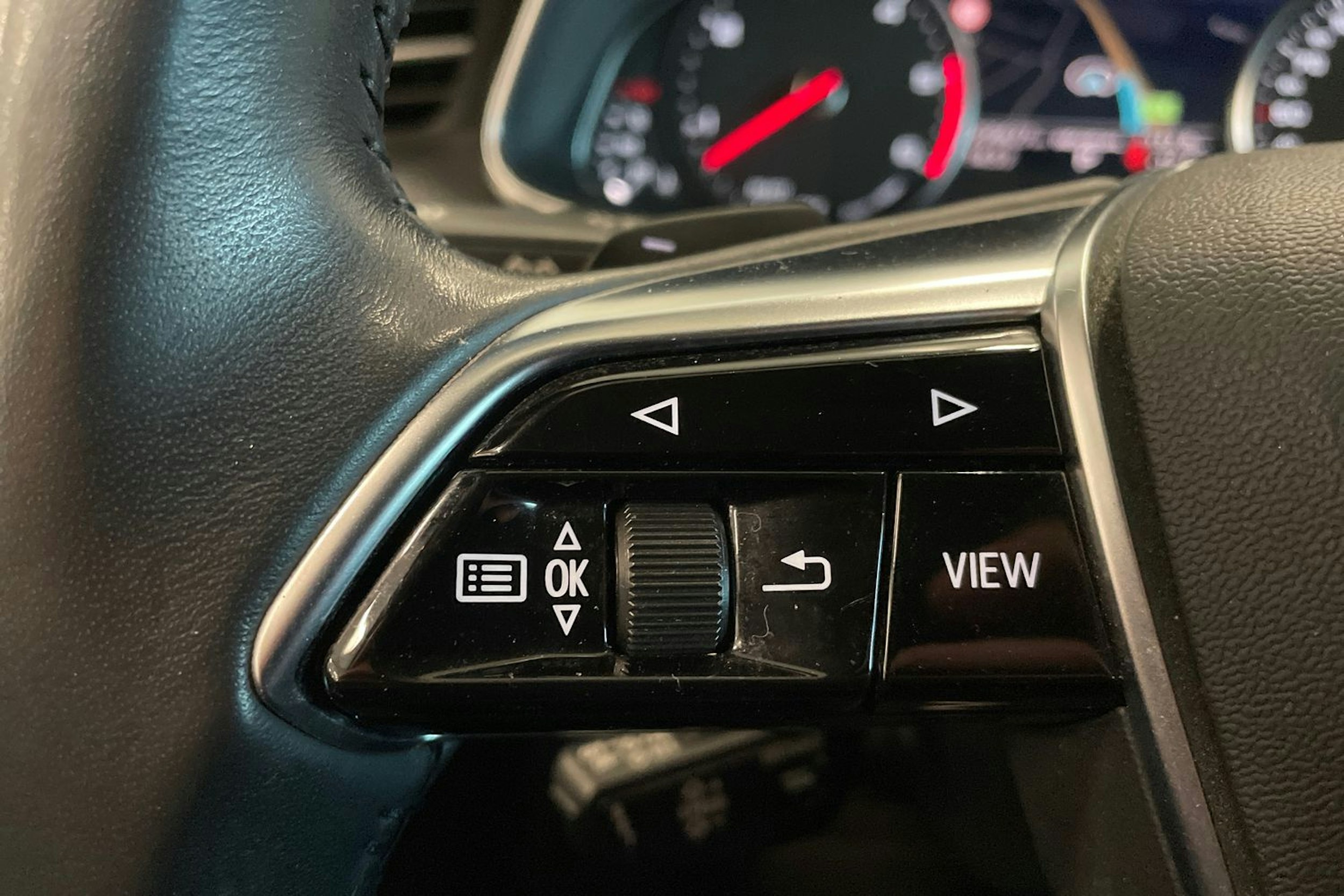 musta Audi A6 2019 kuva 19.