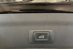 musta Audi A6 2019 kuva 41.