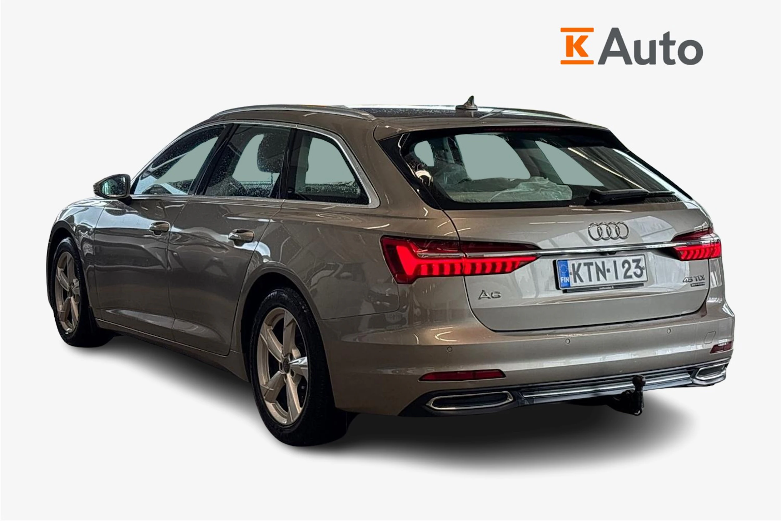 Ruskea (beige) Audi A6 2019 kuva 2.