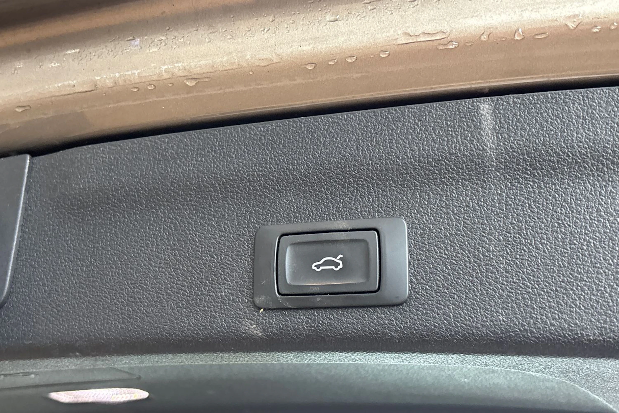 Ruskea (beige) Audi A6 2019 kuva 7.