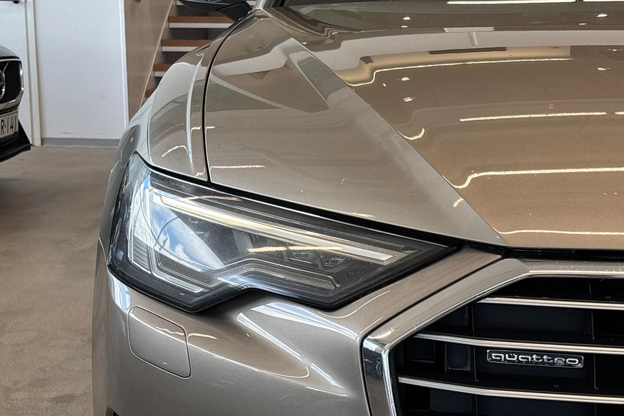Ruskea (beige) Audi A6 2019 kuva 12.