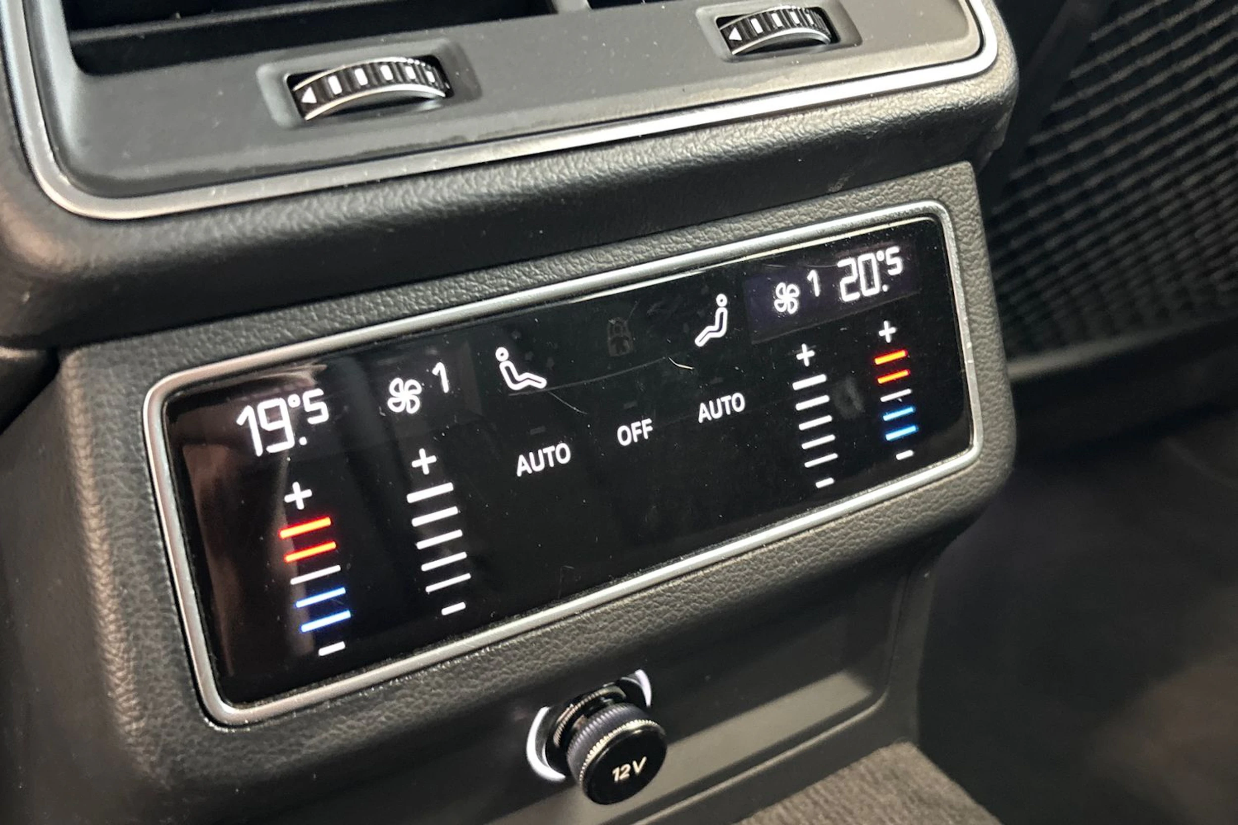 Ruskea (beige) Audi A6 2019 kuva 14.