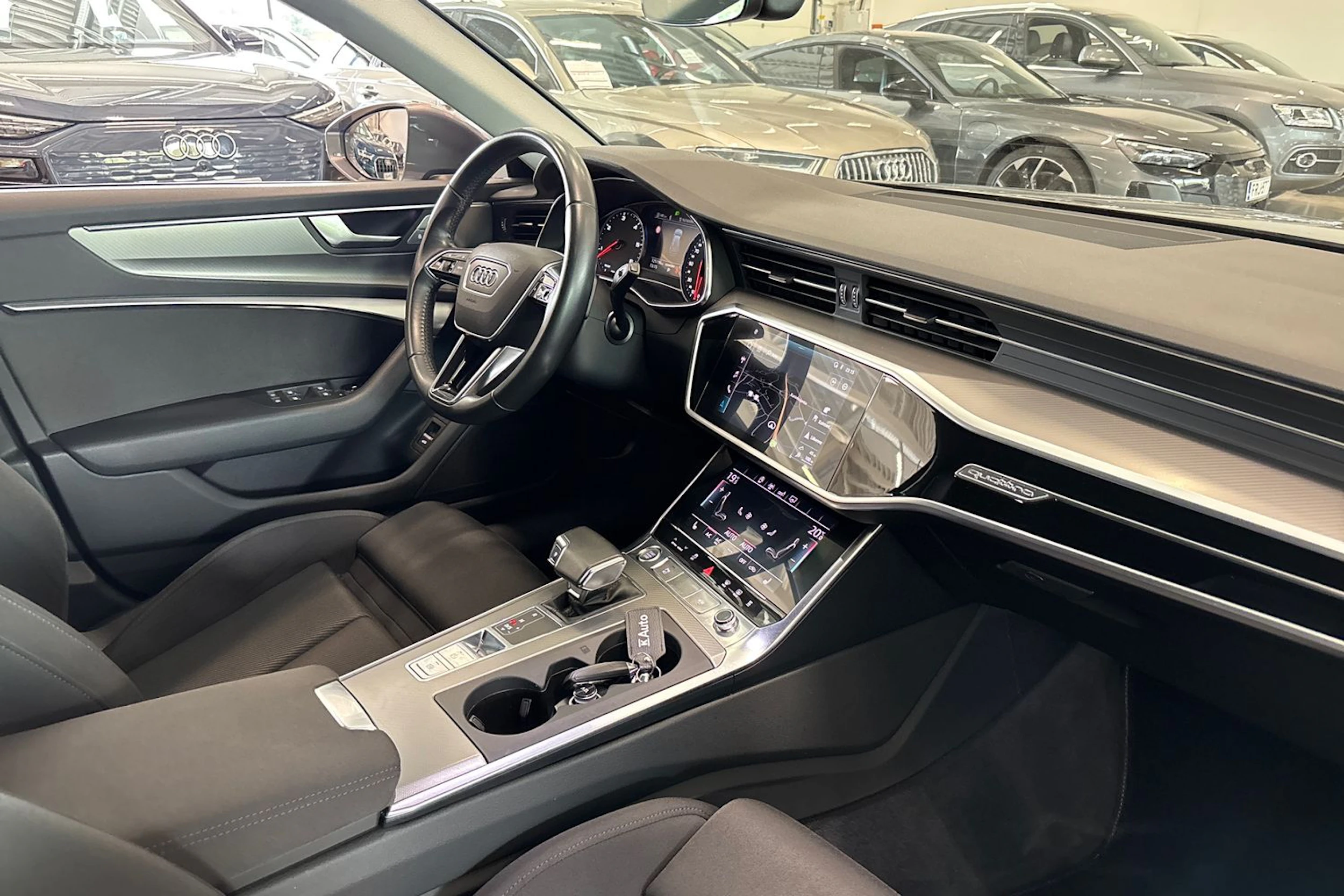 harmaa Audi A6 2019 kuva 13.