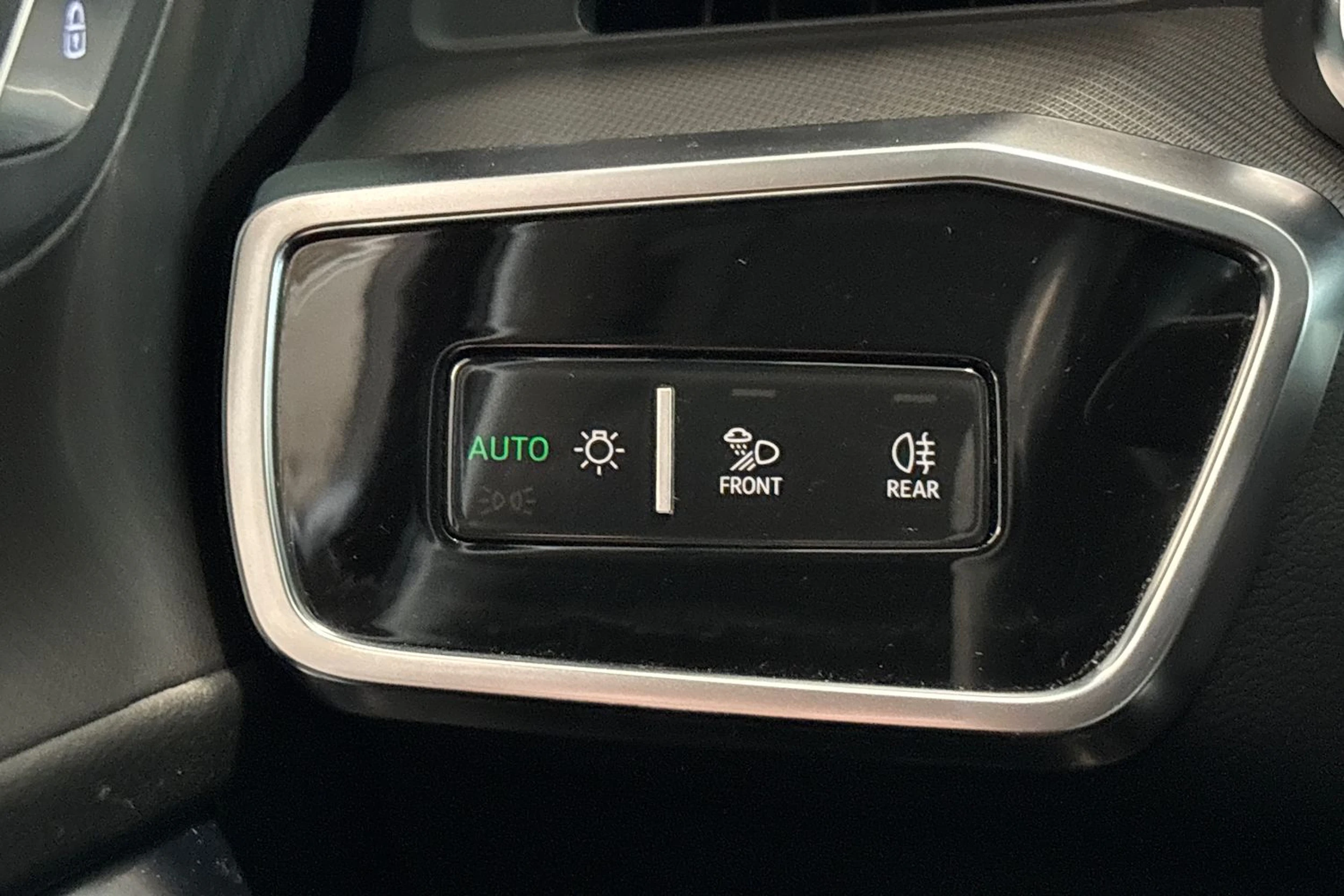harmaa Audi A6 2019 kuva 19.