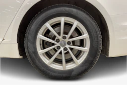 Valkoinen Audi A6 2019 kuva 9.