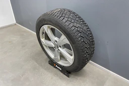 Valkoinen Audi A6 2019 kuva 11.