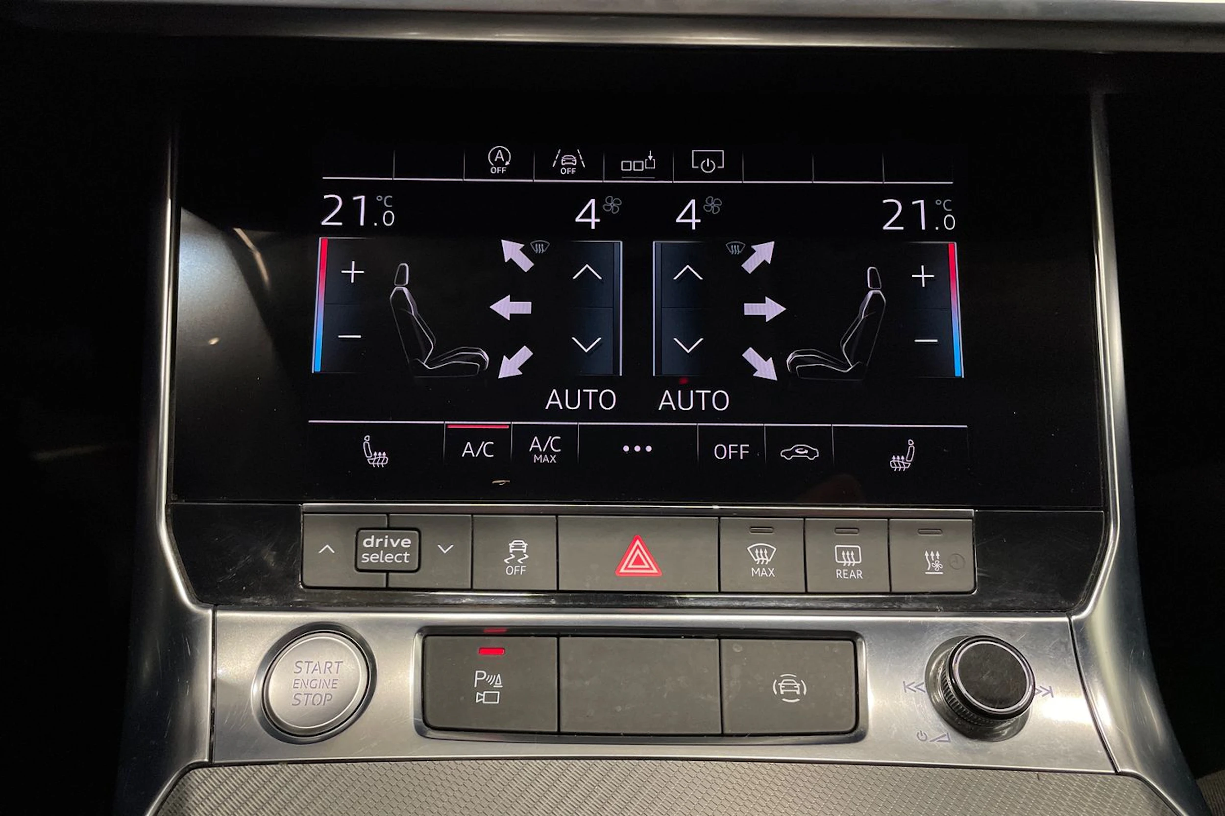 Valkoinen Audi A6 2019 kuva 24.