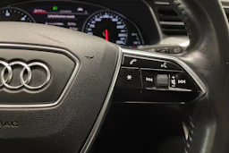 Valkoinen Audi A6 2019 kuva 28.