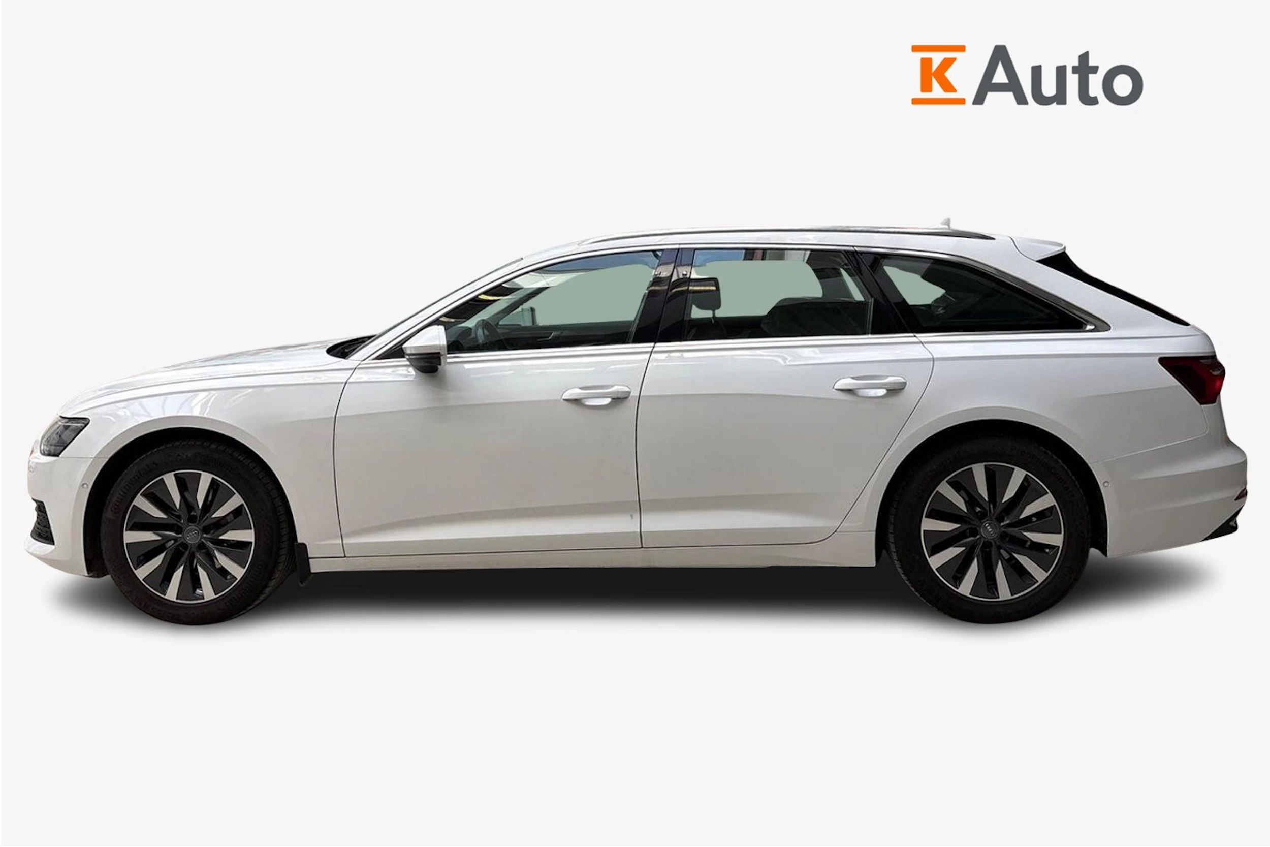 valkoinen Audi A6 2019 kuva 5.