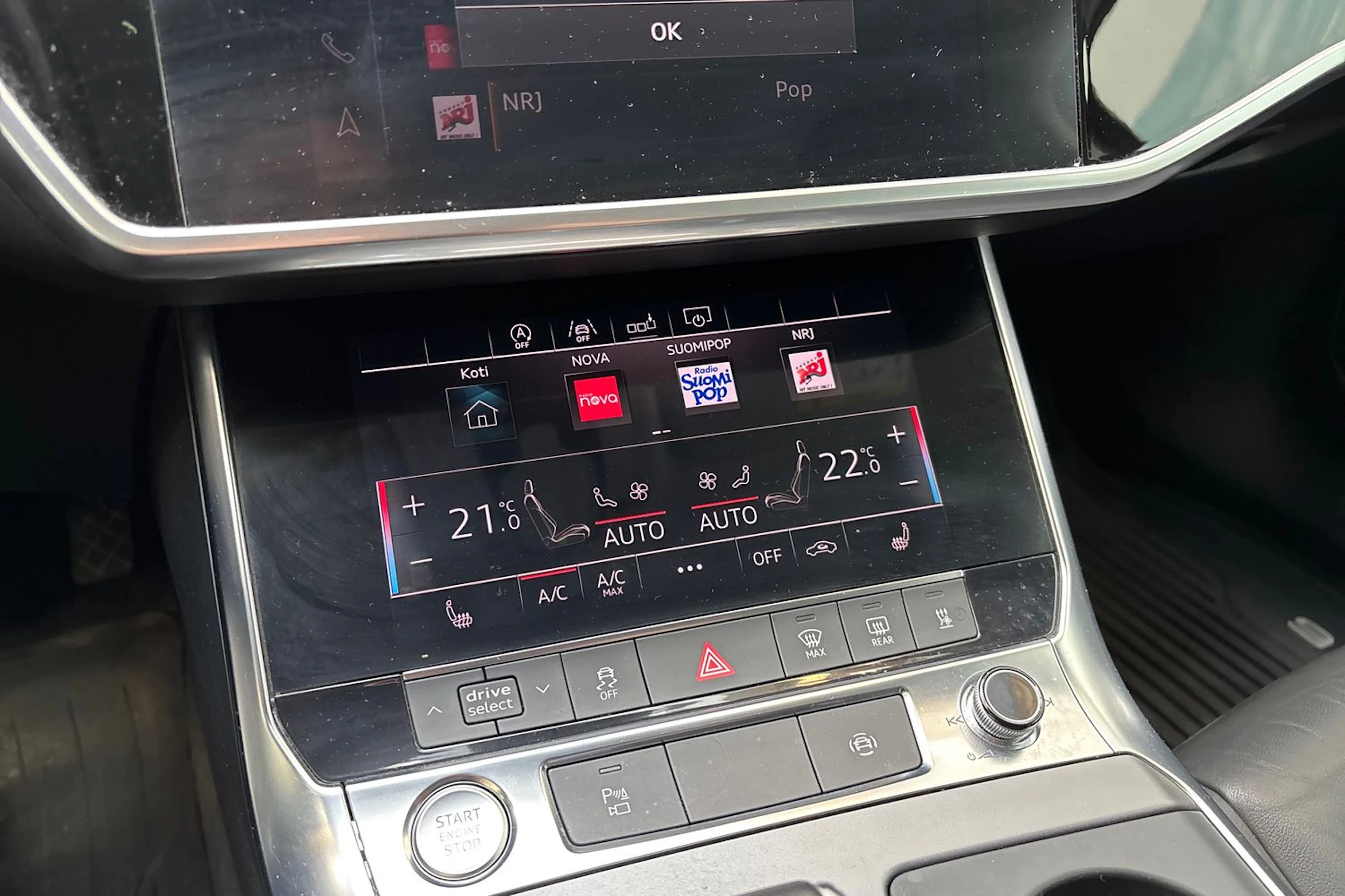 valkoinen Audi A6 2019 kuva 22.