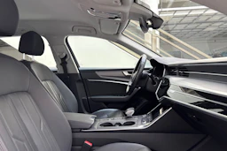 valkoinen Audi A6 2019 kuva 25.