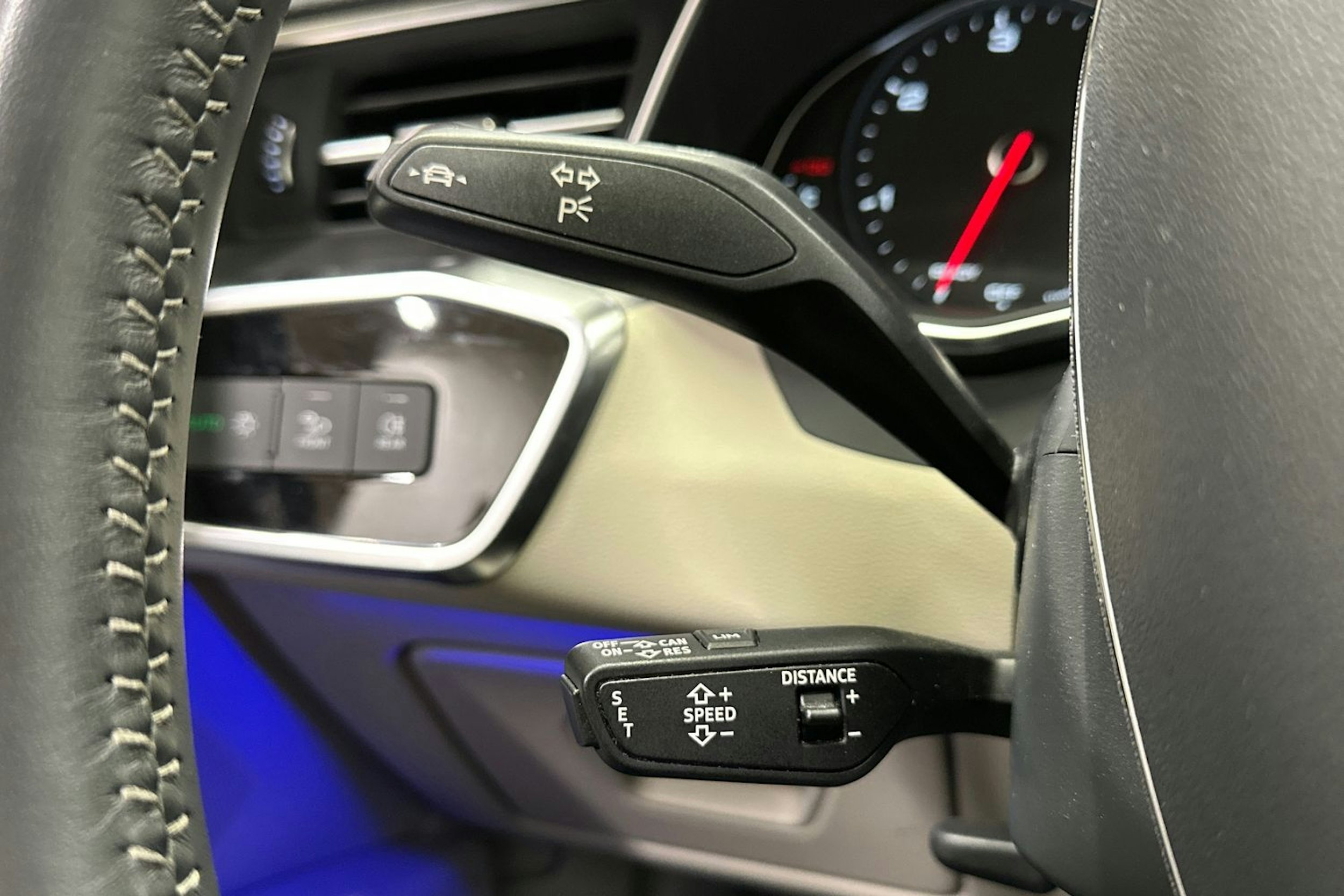 musta Audi A6 2019 kuva 30.