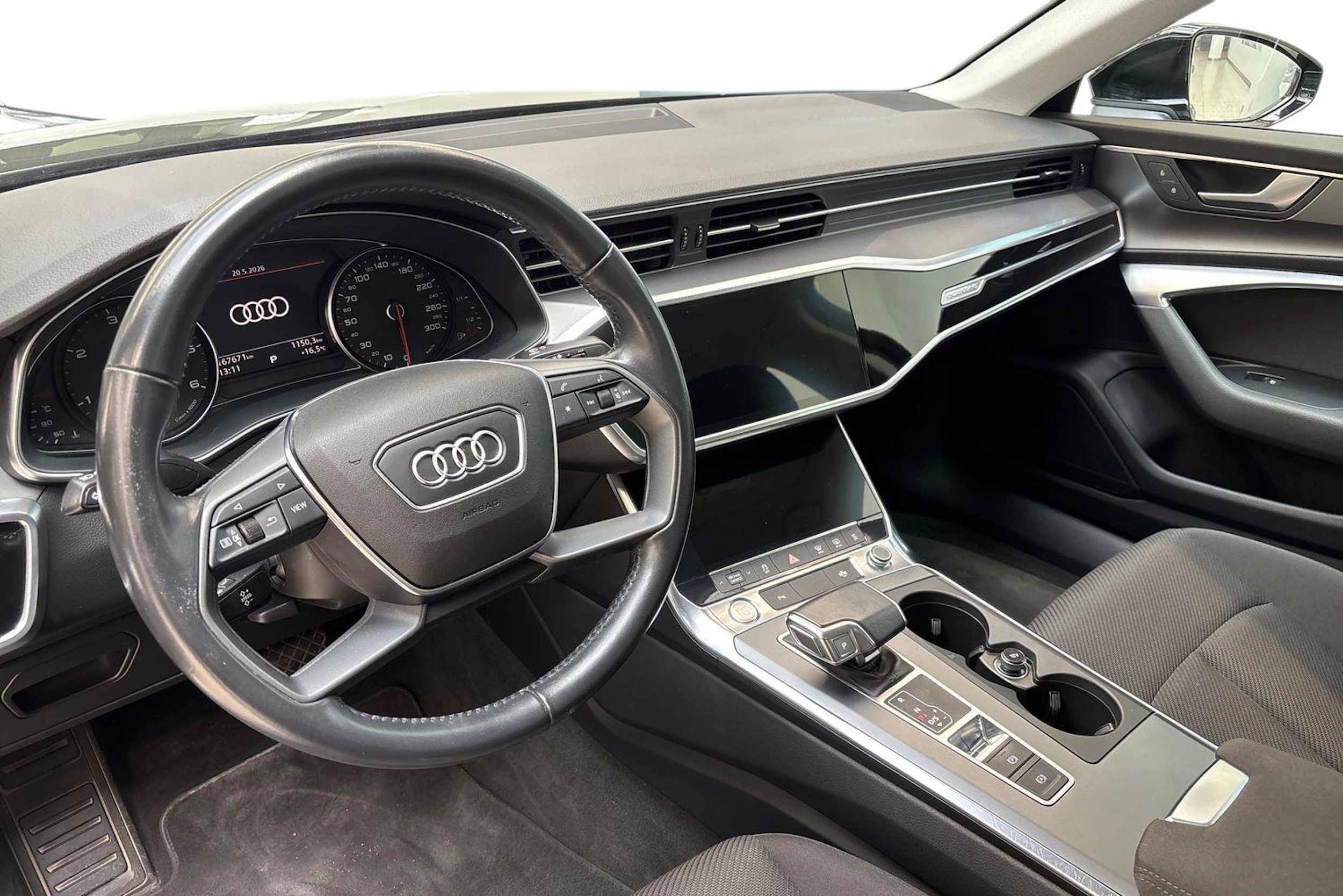 musta Audi A6 2019 kuva 8.