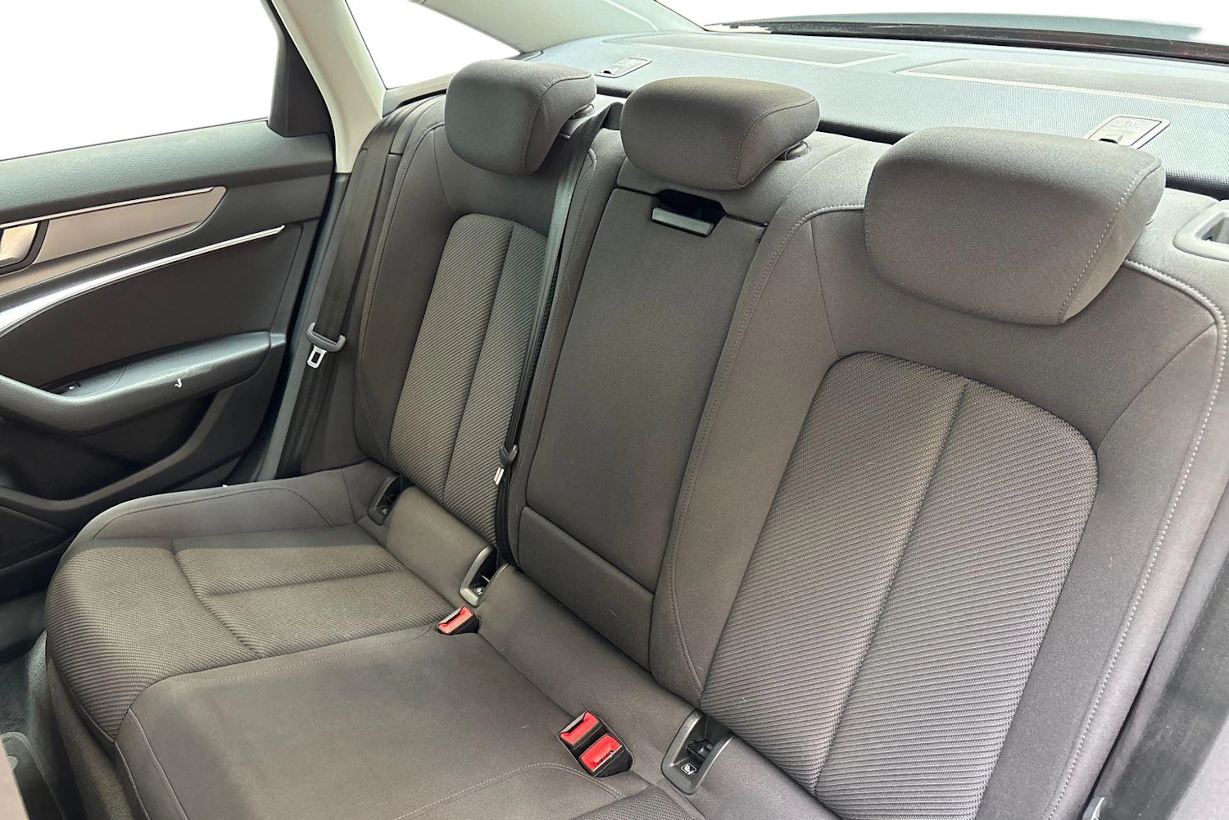 musta Audi A6 2019 kuva 11.