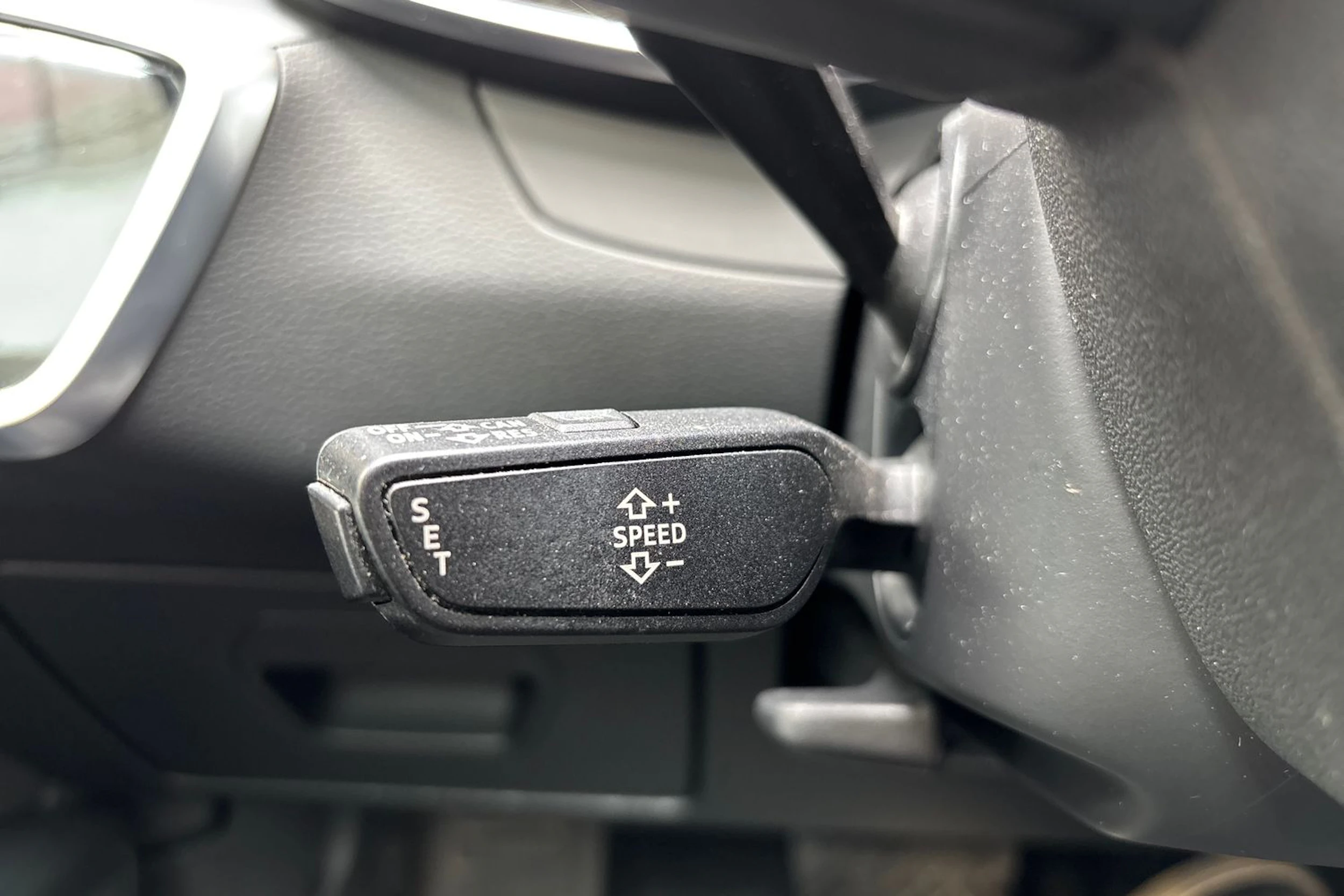 musta Audi A6 2019 kuva 26.