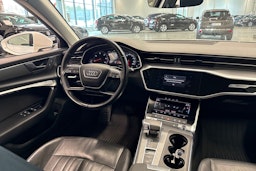 valkoinen Audi A6 2019 kuva 14.