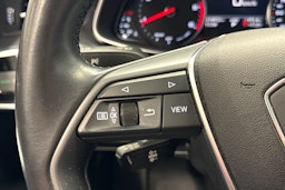 valkoinen Audi A6 2019 kuva 15.