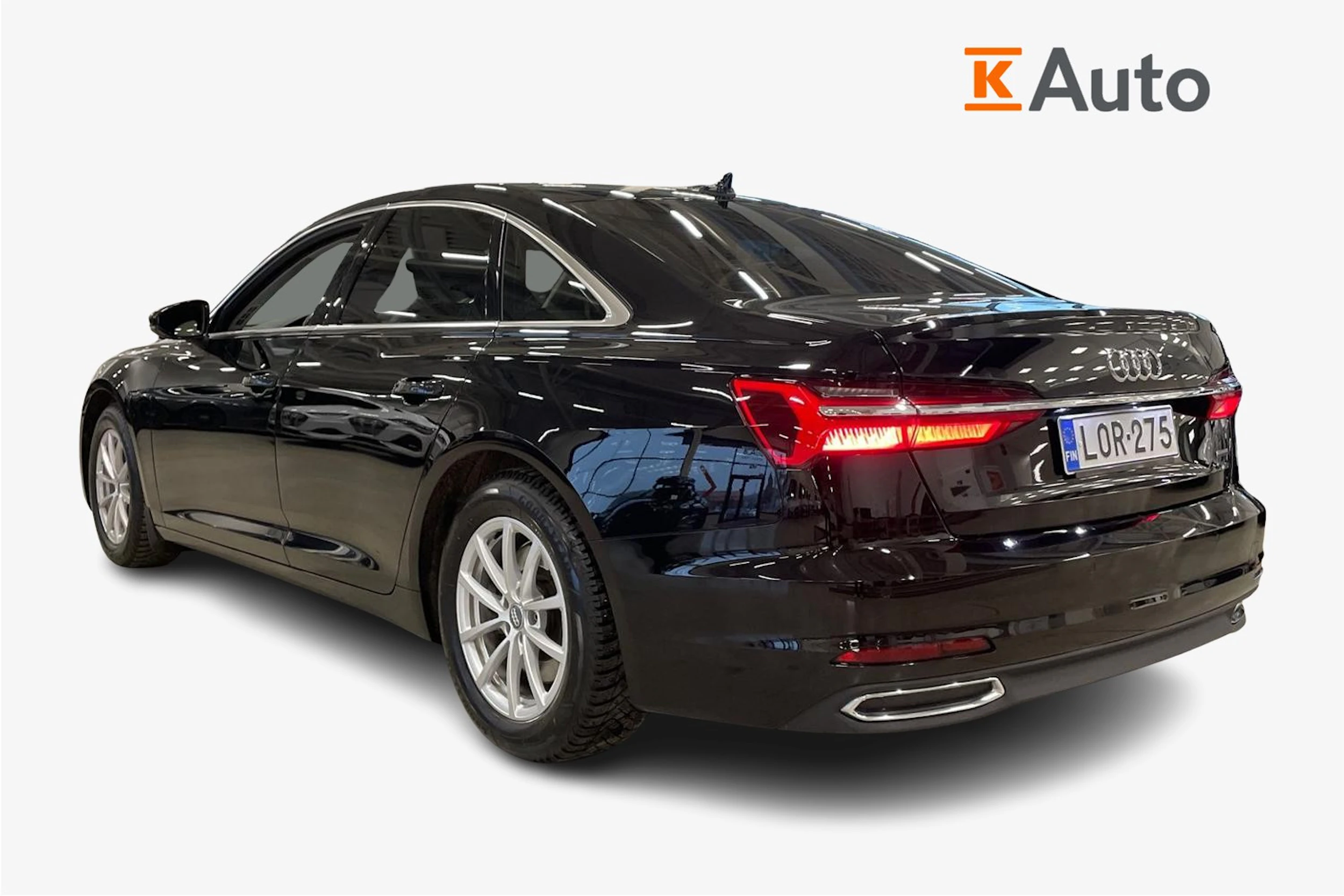 musta Audi A6 2019 kuva 2.