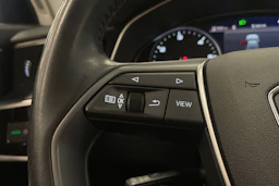 musta Audi A6 2019 kuva 13.