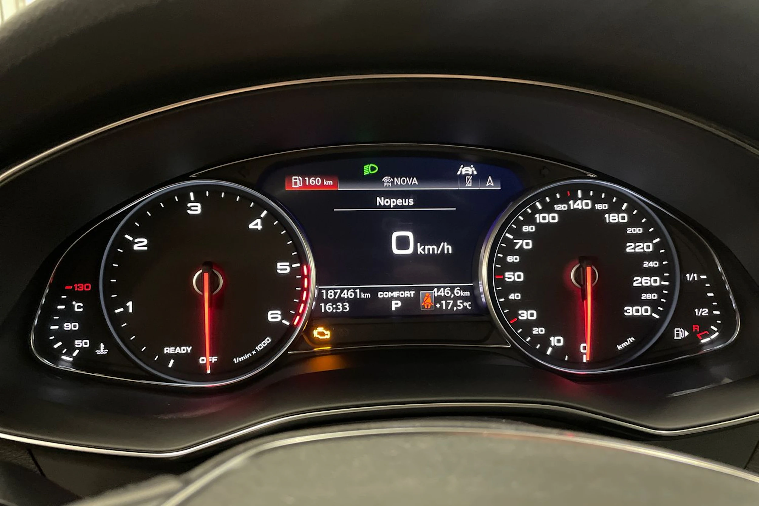 musta Audi A6 2019 kuva 14.