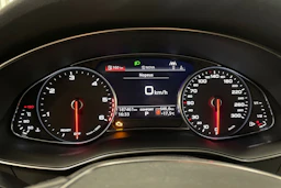 musta Audi A6 2019 kuva 14.