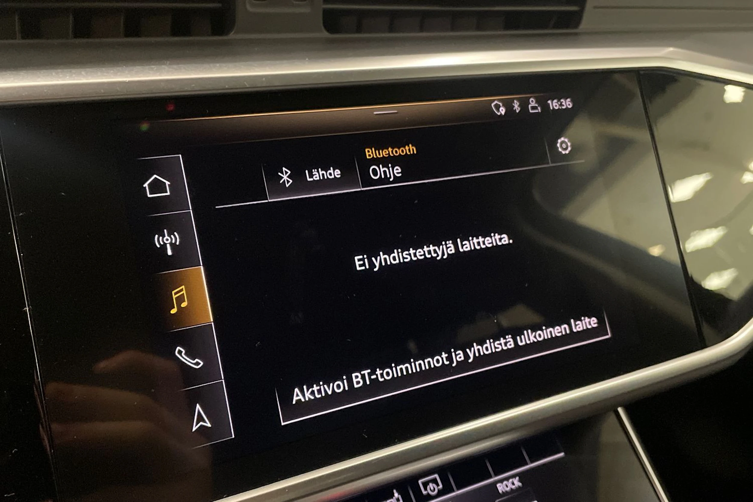 musta Audi A6 2019 kuva 19.