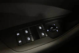 musta Audi A6 2019 kuva 25.