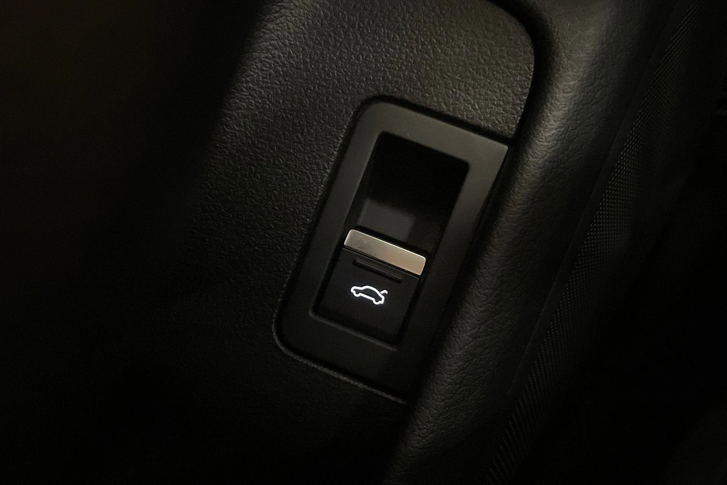 musta Audi A6 2019 kuva 26.