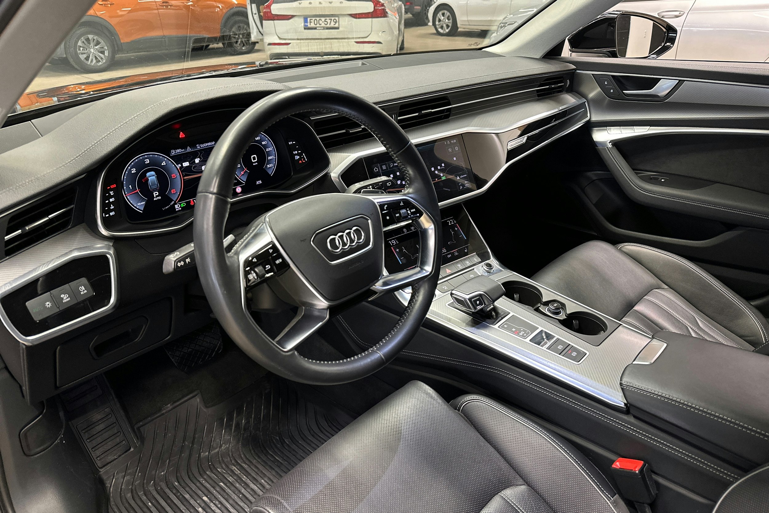 musta Audi A6 2019 kuva 6.