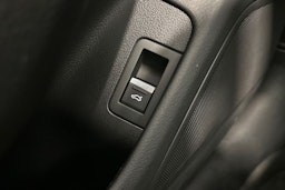 valkoinen Audi A6 2019 kuva 17.