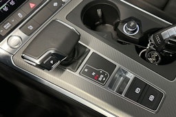 valkoinen Audi A6 2019 kuva 30.