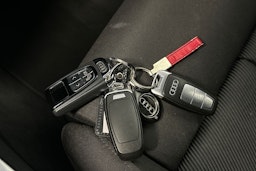 valkoinen Audi A6 2019 kuva 31.