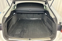 valkoinen Audi A6 2019 kuva 32.