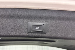 valkoinen Audi A6 2019 kuva 33.