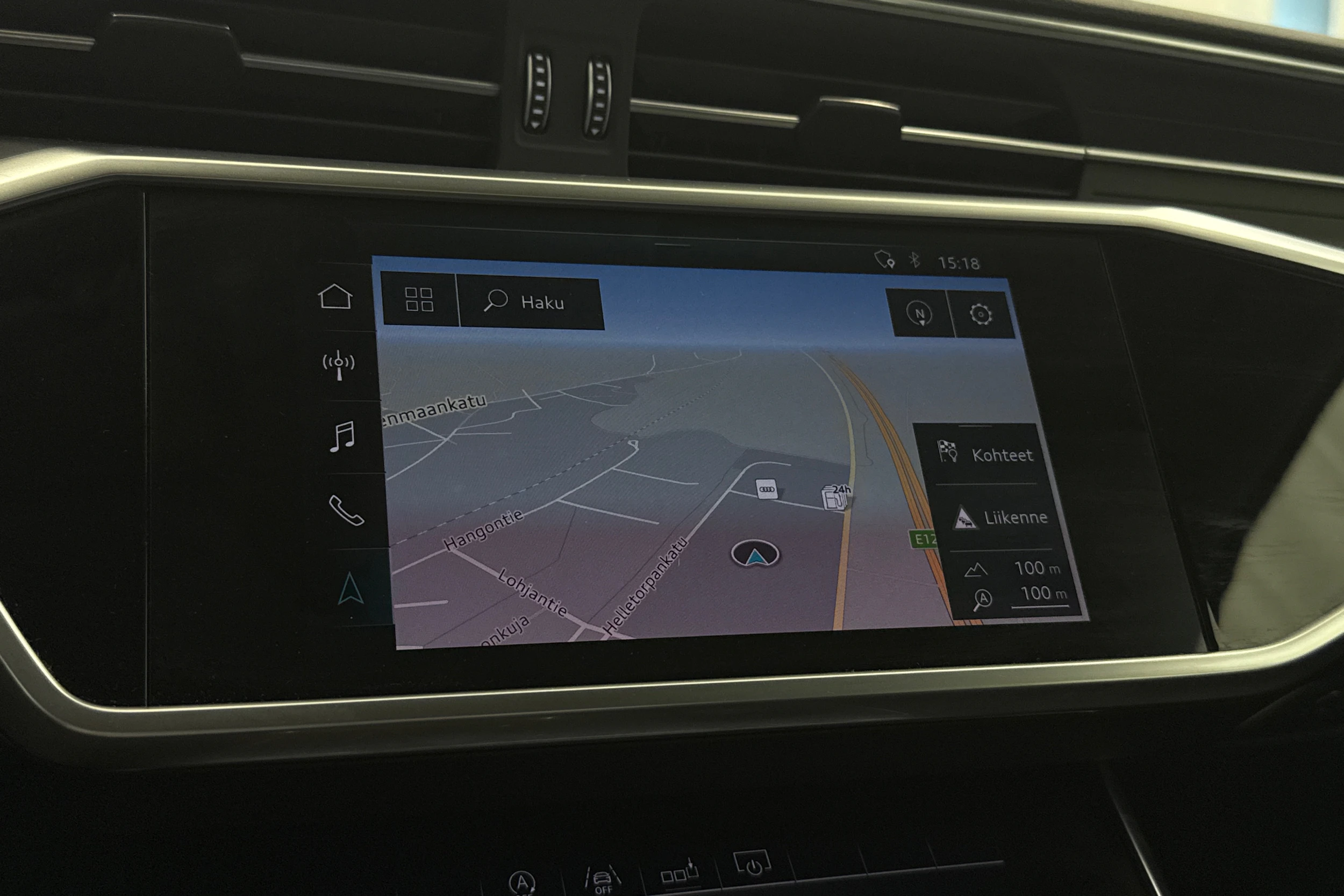 valkoinen Audi A6 2019 kuva 22.