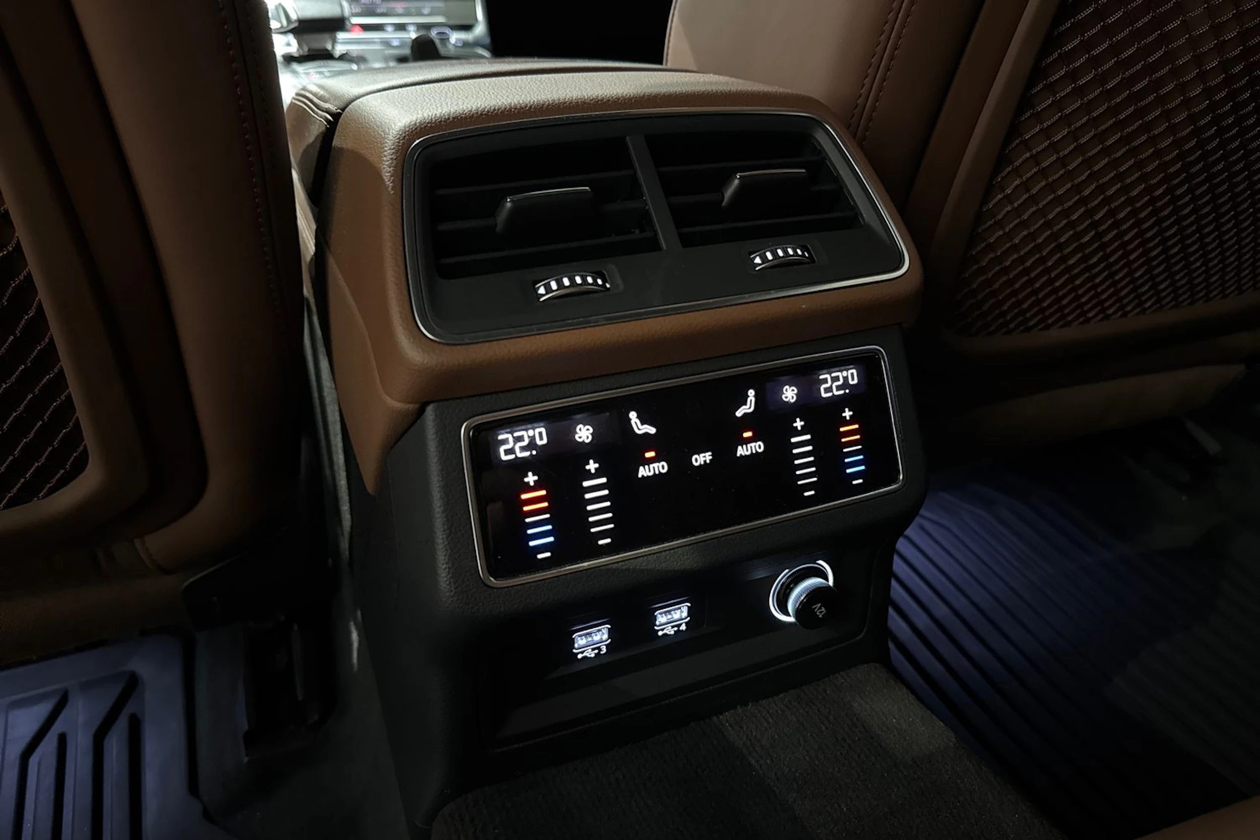 met. sininen Audi A6 2019 kuva 15.