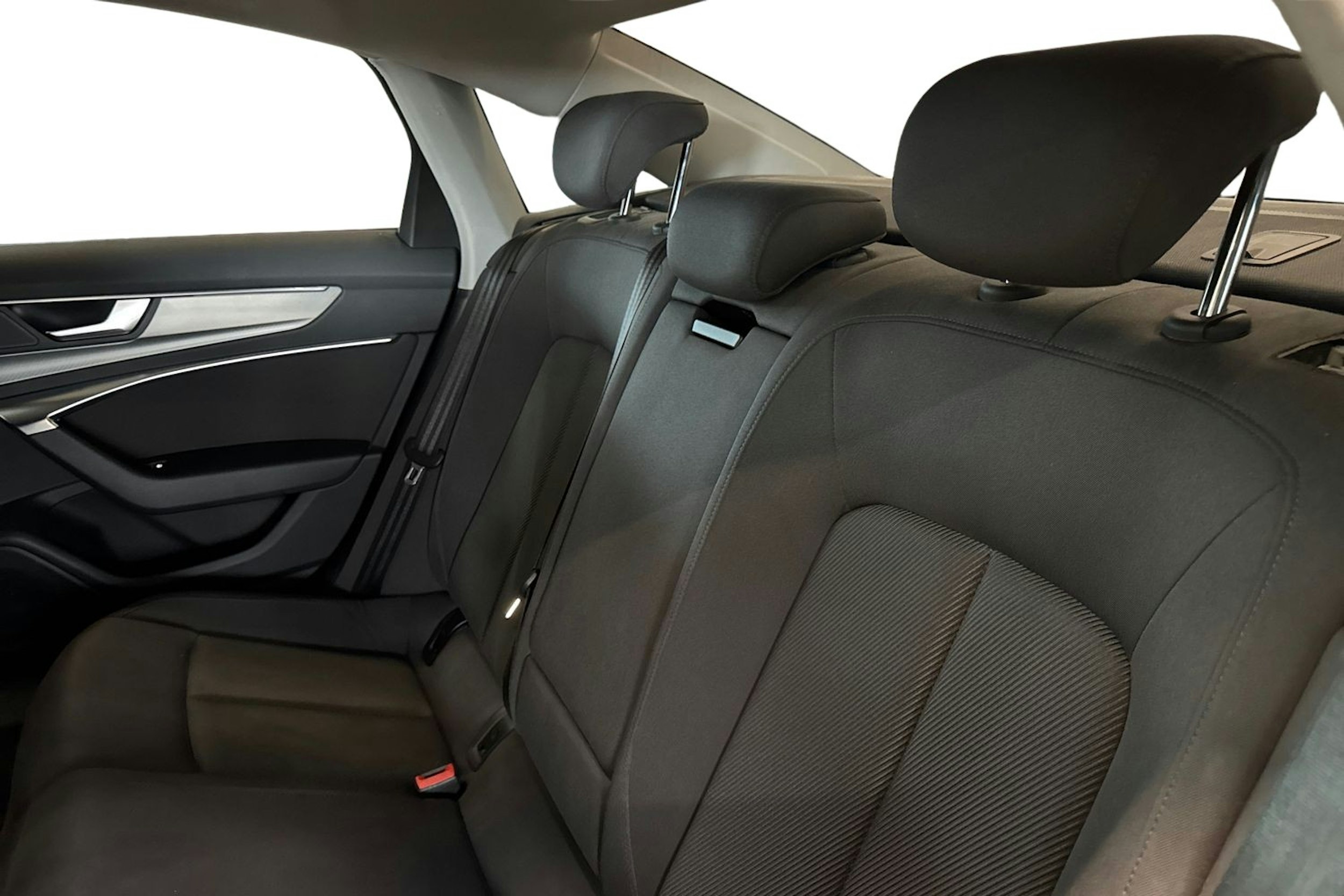 musta Audi A6 2019 kuva 10.
