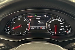 musta Audi A6 2019 kuva 14.