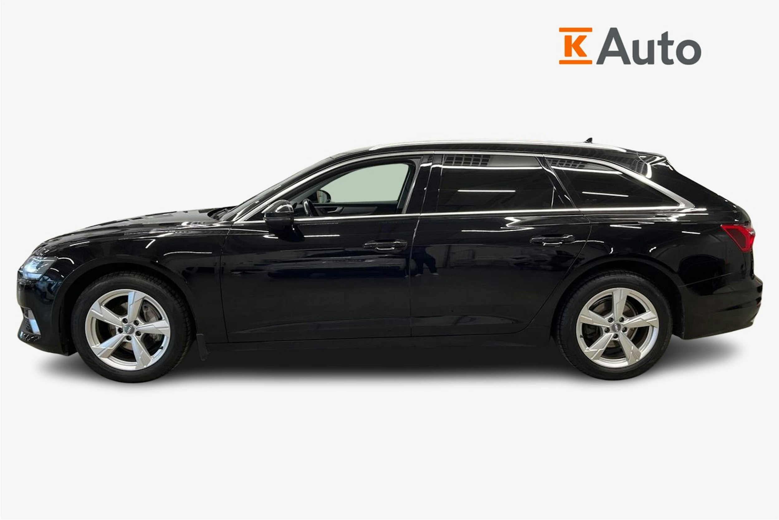 musta Audi A6 2019 kuva 6.