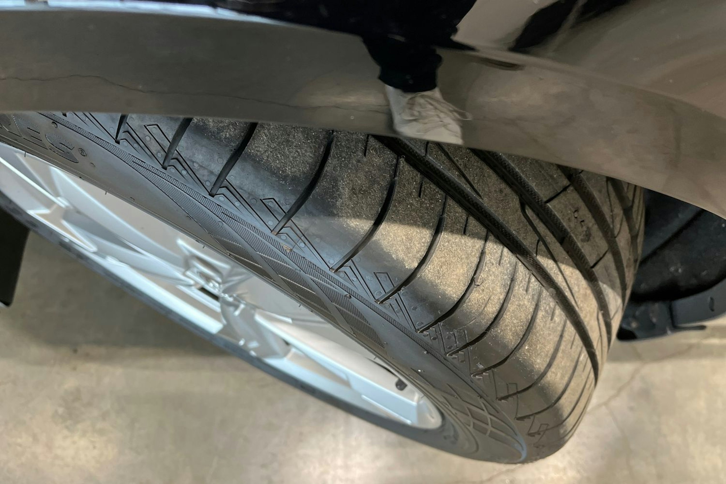 musta Audi A6 2019 kuva 13.