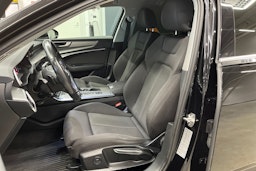 musta Audi A6 2019 kuva 14.