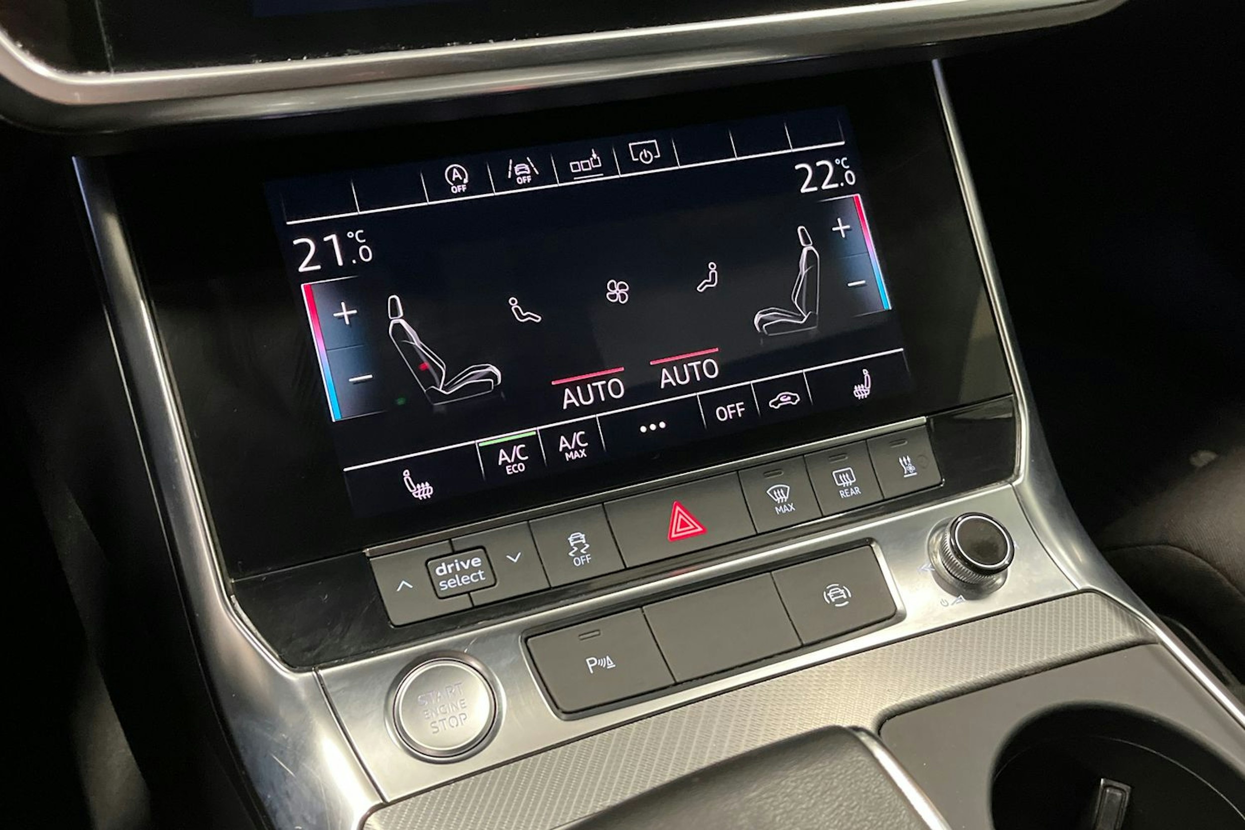 musta Audi A6 2019 kuva 28.