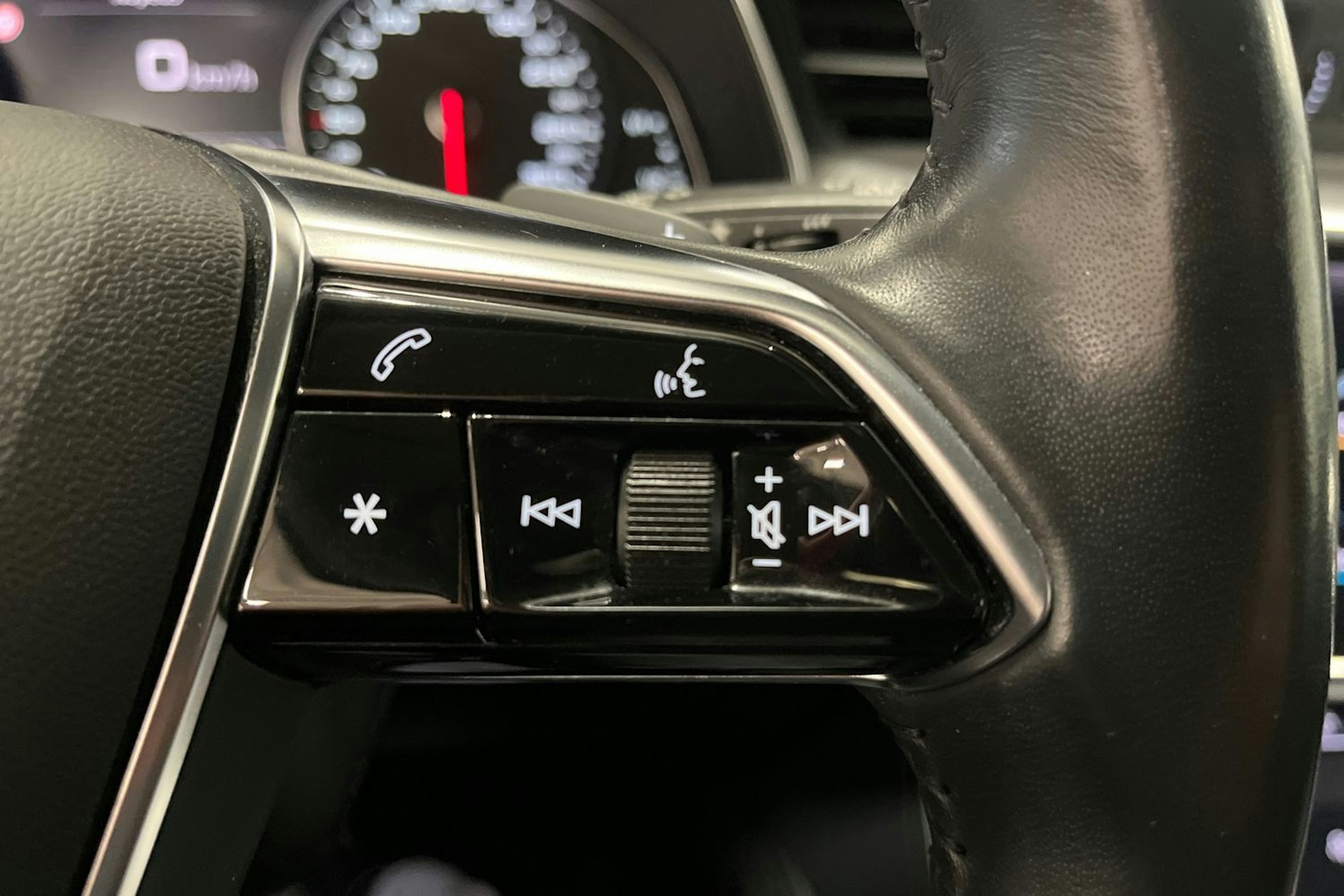 musta Audi A6 2019 kuva 33.
