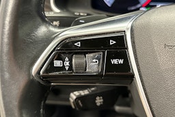 sininen Audi A6 2019 kuva 13.