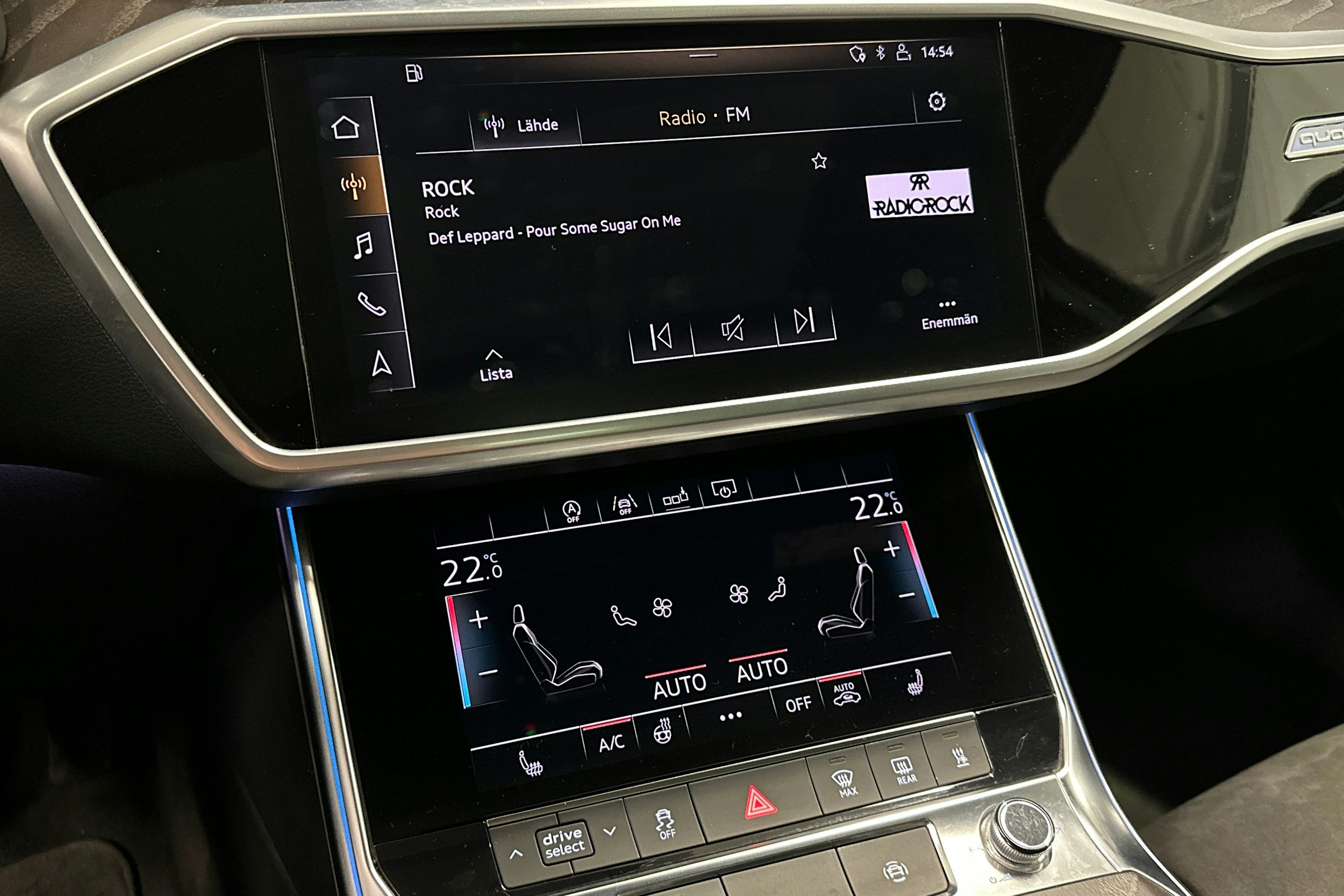 sininen Audi A6 2019 kuva 16.