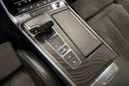 sininen Audi A6 2019 kuva 27.