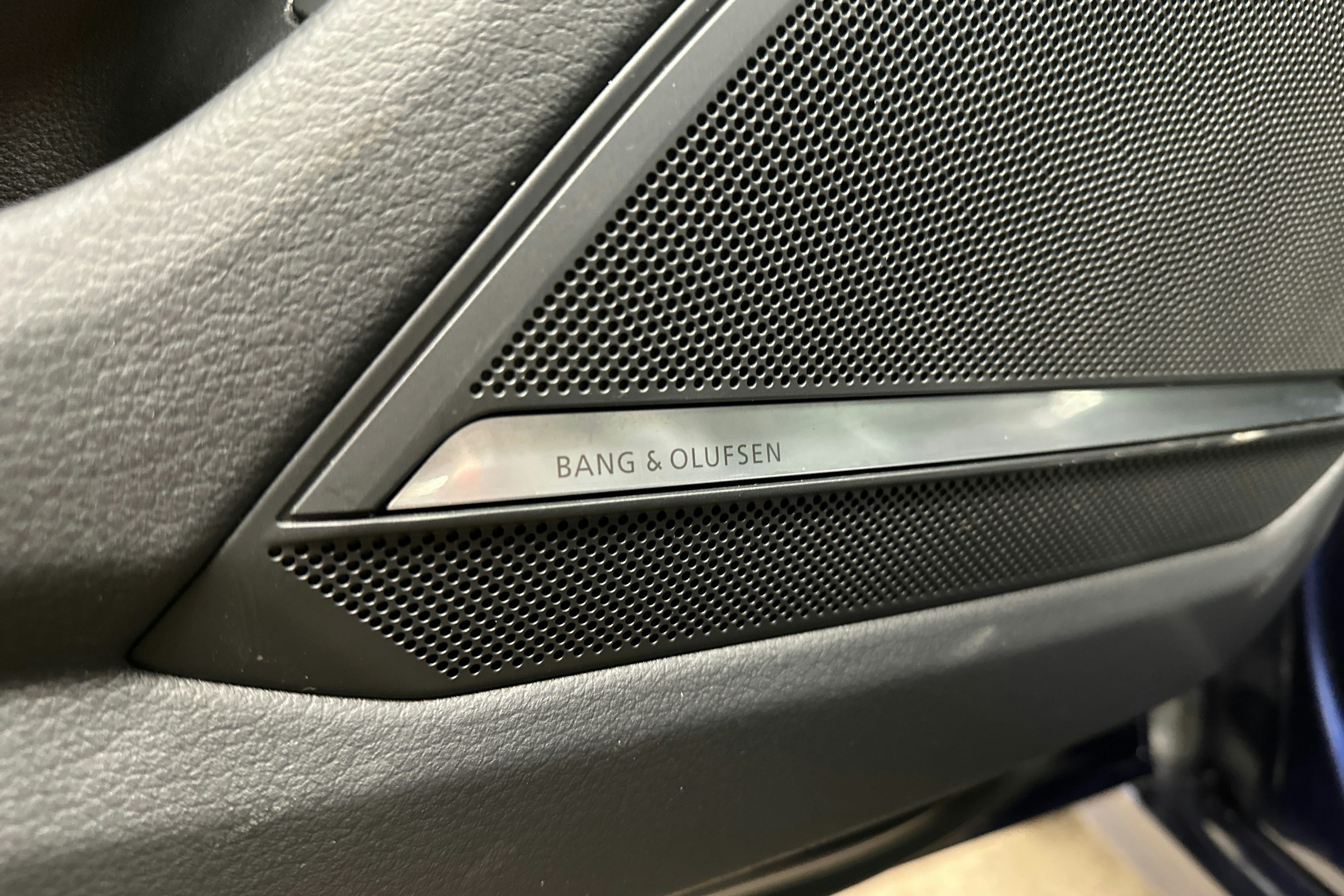 sininen Audi A6 2019 kuva 28.